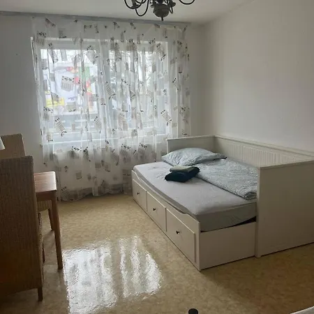 Monteurzimmer Iris&jasmin ゲストハウス