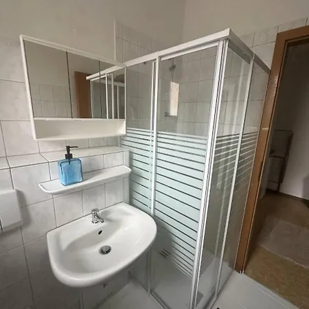 Monteurzimmer Iris&jasmin Lalendorf