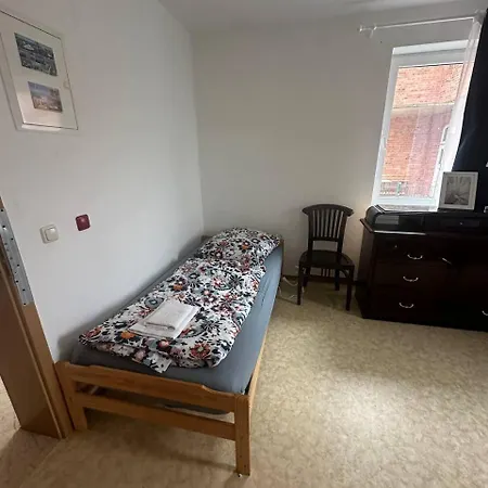 ゲストハウス Monteurzimmer Iris&jasmin *