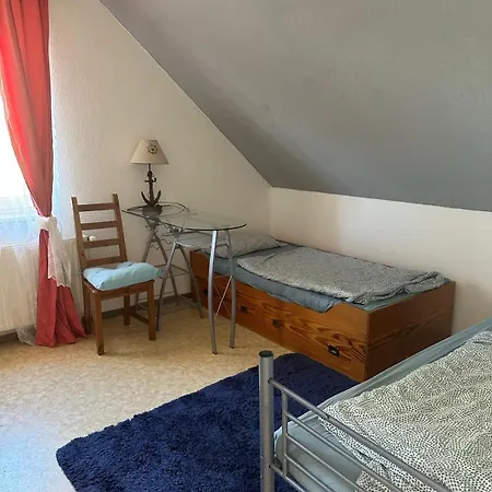 Monteurzimmer Iris&jasmin ゲストハウス